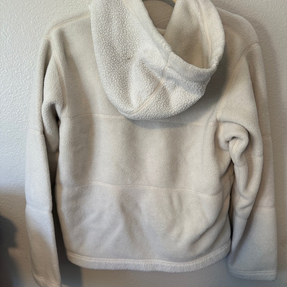 Patagonia® Women’s fleece Synchilla Arctic Jacket Sz Medium fleece cream $99 - Picture 6 of 6